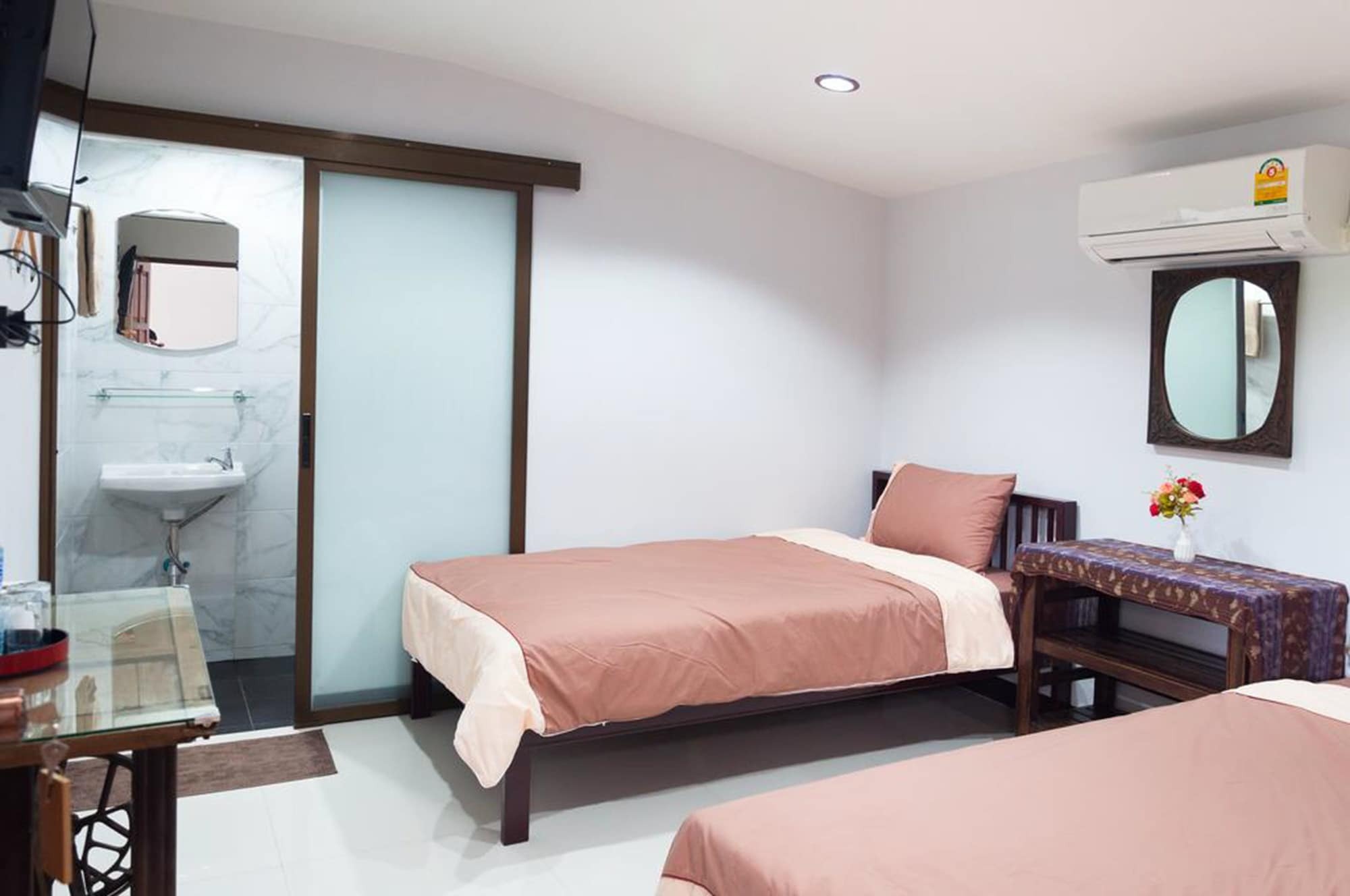 Baan Bunyat Hotell Chiang Mai Exteriör bild